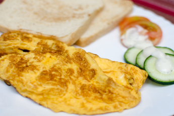 PLAIN OMLET